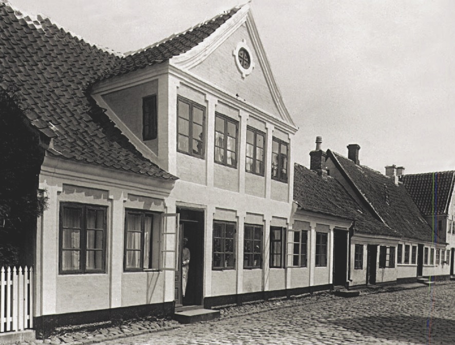 Urban renewal scheme: the small town of Æroskøbing