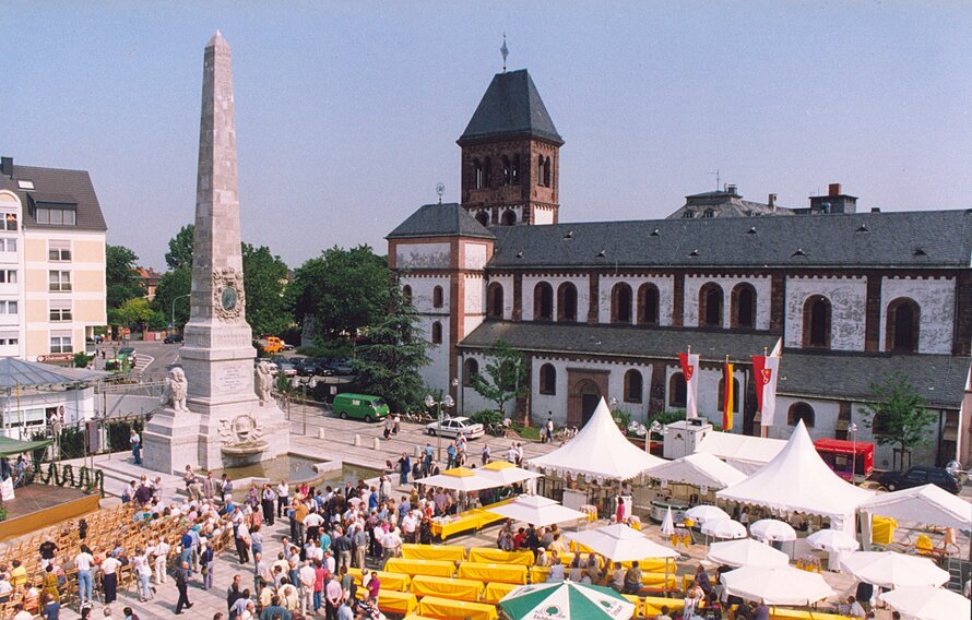 Obelisk on the Ludwigsplatz, Worms