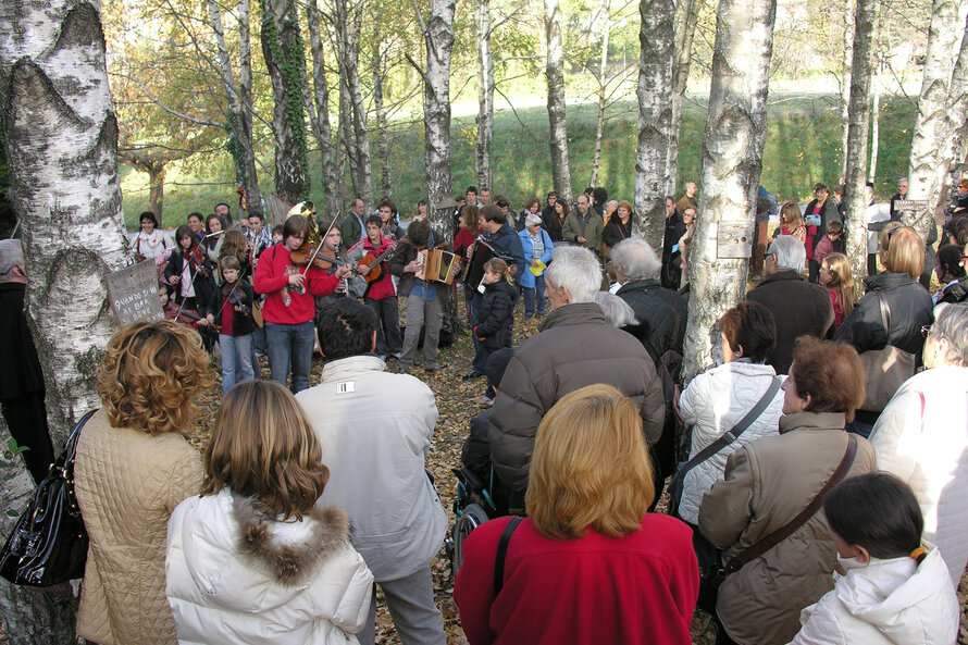 Iubilantes Association, Como