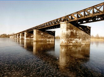  'The railway bridges in the Langstraat'