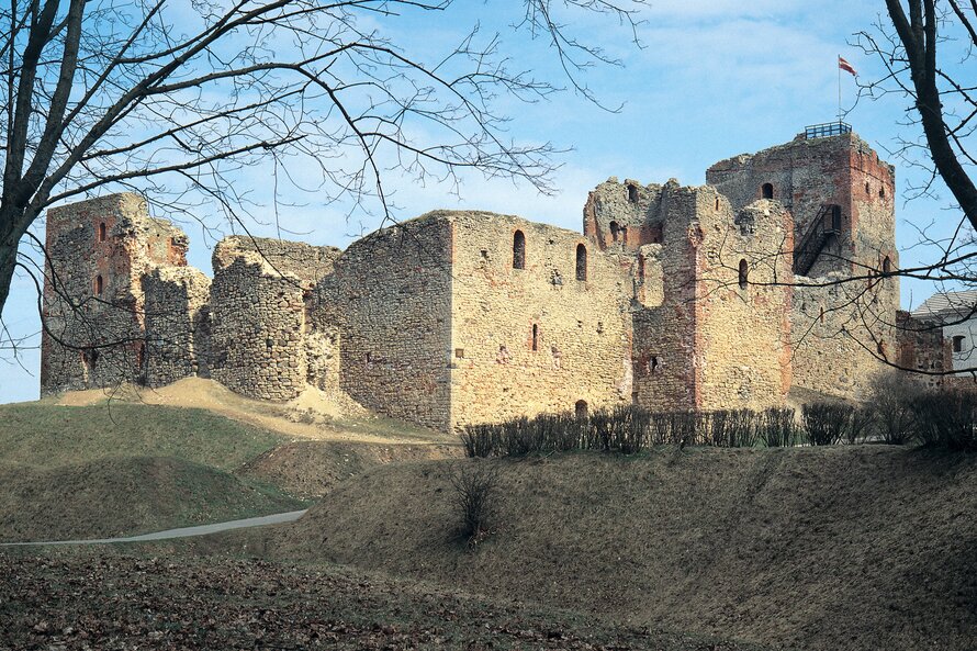 Bauska Fortress-Ruin