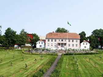 Image 'Hovelsrud Historical House and Gardens, Nes på Hedmarken'
