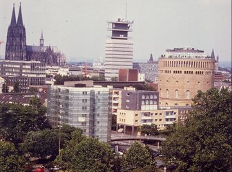  'Hotel in a former water tower (Hotel im Wasserturm), Cologne'