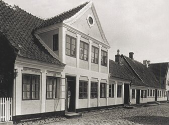 Image 'Urban renewal scheme: the small town of Æroskøbing'