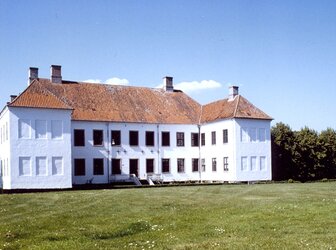 Image 'Clausholm Castle and Garden, Hadsten'