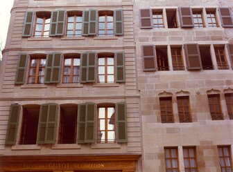  'Urban renewal project: group of Buildings in Geneva Old Town'