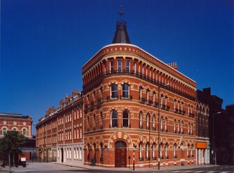  'Royal Talbot Hotel & 3, 4, 5 Bath Street, Bristol'