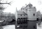 Restoration of Ezelpoort, Brugge