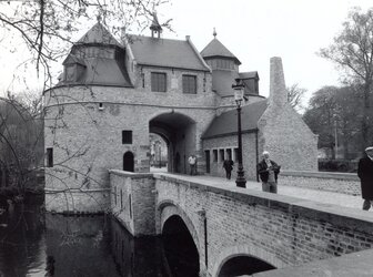 Image 'Restoration of Ezelpoort, Brugge'