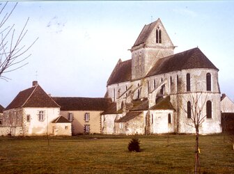 Image 'Voulton Priory (Prieuré de Voulton)'