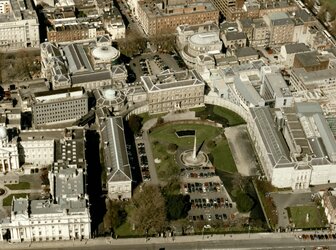 Image 'Leinster House 2000, Dublin 2'