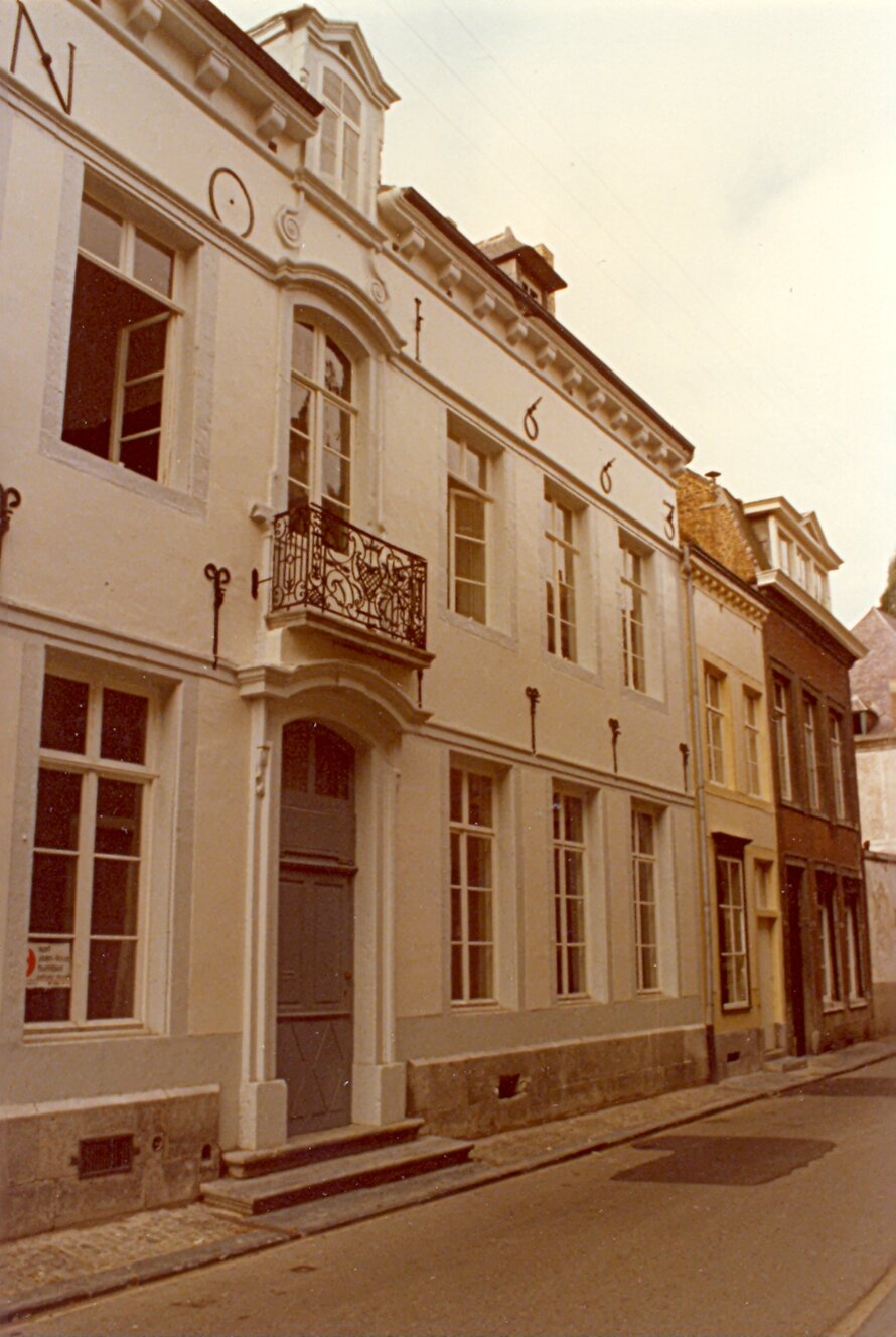 Dwelling Houses in Rue des Brasseur, Namur