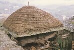 Thatching in West Europe, from Asturias to Iceland